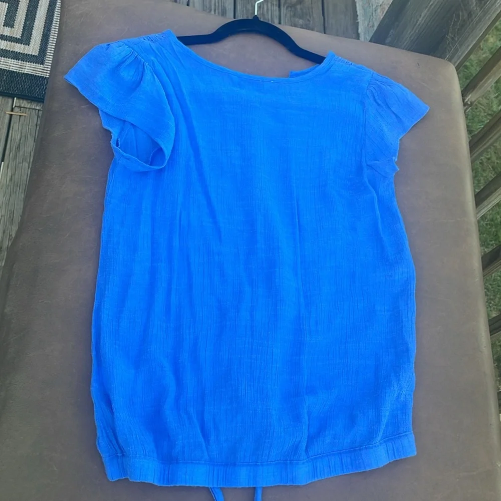 Darling blue Boho sleeveless layering top size small, lace stitching - Picture 5 of 6